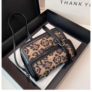 Bolso de Hombro Tipo Hobo Mini Sólido de Moda, Listo para Enviar, Bolsos de Mano para Mujer, Novedad 2025 - Product Image 2