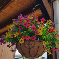Decoración del Día de San Valentín Faux Silk UV-Anti Colorful Daisy Eucalyptus Look Real Artificial Hanging Plants Flowers Basket