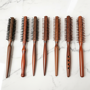 Peigne à cheveux professionnel confortable pour des séparations précises, avec dents durables et poignée ergonomique, idéal pour le coiffage quotidien - Product Image 1