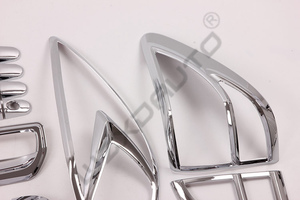 Kit de carrosserie ABS chromé pour BT-50 BT50 2012, comprenant des couvre-poignées et des garnitures pour les feux avant et arrière - Product Image 4