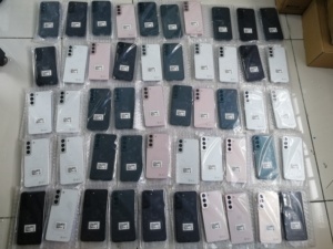 Versione Globale Originale <span class=keywords><strong>SM</strong></span> S22 5G S901U Smartphone Sbloccato 8GB RAM 128GB - Product Image 4