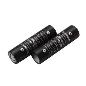 Batterie rechargeable Li-ion Keeppower IMR18650 2600mAh 35A à <span class=keywords><strong>d</strong></span>écharge élevée non protégée - NH1826 <span class=keywords><strong>Plus</strong></span> pour lampe torche/drone RC - Product Image 3