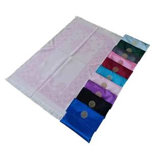Tapis de prière de voyage de luxe portable en mousse de polypropylène, antidérapant, pour enfants musulmans, motif floral, fabriqué à la machine - Product Image 5