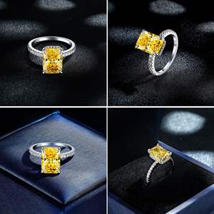 Bague de mariage en argent sterling S925 avec <span class=keywords><strong>diamant</strong></span> à haute teneur en carbone 4 carats de luxe avancé avec perle pour les fêtes pour les femmes - Product Image 3