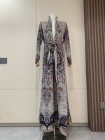 Abaya Musulmane Traditionnelle de Dubaï pour Femme, Élégant Cardigan Plissé, Robe Ethnique, Vente en Gros Usine, Abaya Grande Taille en Polyester