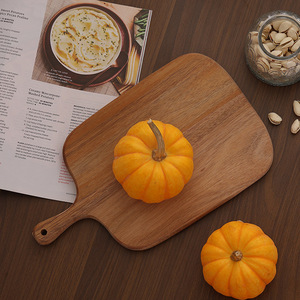 Tabla de cortar de madera de acacia, rectangular, de madera maciza, con asa, para frutas, pan, carne y preparación de alimentos. - Product Image 3
