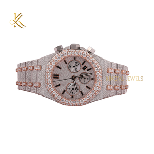 Reloj de diamantes Moissanite de brillo completo con acabado plateado Ajuste cómodo y esfera transparente Ideal para cenas, reuniones y regalos - Product Image 1