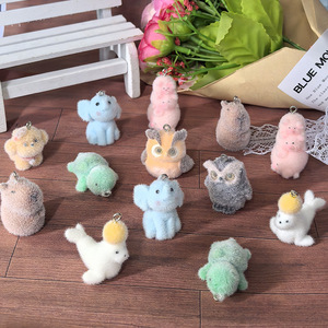 Ciondoli Animali in Resina Effetto Peluche (Tartaruga, <span class=keywords><strong>Gufo</strong></span>, Maiale) con Colla Epossidica - Accessori Fai da Te per Orecchini e Portachiavi - Product Image 1