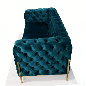 Sofá de <span class=keywords><strong>3</strong></span> <span class=keywords><strong>Plazas</strong></span> Tapizado en Terciopelo Verde Esmeralda, Sofá Chesterfield de Lujo con Patas Doradas - Product Image 3