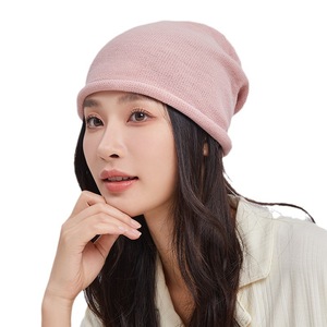 Gorro de maternidad de lana de color natural para mujer, ropa posparto para otoño e invierno - Product Image 1