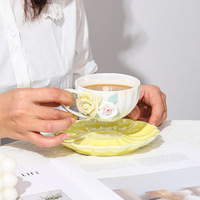 Nouvelle tasse à café et soucoupe en céramique avec fleurs peintes à la main, motif floral 3D, 180 ml, style vintage, ensemble de thé de l'après-midi