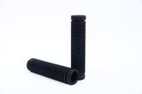 Grip Karet Lembut Hitam dan Putih Tahan Lama Anti Slip Grip Peredam Kejut untuk Grip Sepeda
