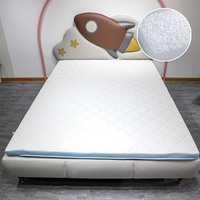 Vente en gros Matelas souple berceau pour enfants Pas cher Matelas pour bébé respirant en fibre d'air 4D à haute teneur en polymère Matelas surmatelas pliable POE