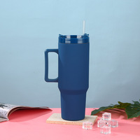 Mug de voyage en acier inoxydable personnalisé avec logo 40 oz Cadeaux d'affaires Bouteille d'eau Tasse à poignée Thermique pour boissons chaudes Thermos en plastique pour l'eau
