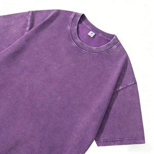 T-shirt promotionnel pas cher personnalisé en coton peigné 100% vierge, délavé vintage, coupe ample et décontractée pour homme - Product Image 3