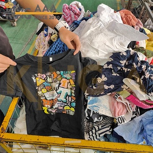 KingAAA <span class=keywords><strong>Abbigliamento</strong></span> Usato per Bambini all'<span class=keywords><strong>Ingrosso</strong></span>, Balle di Vestiti Usati Ukay Ukay, <span class=keywords><strong>Abbigliamento</strong></span> Estivo Misto per Bambini, Balle di Vestiti Misti Coreani - Product Image 2