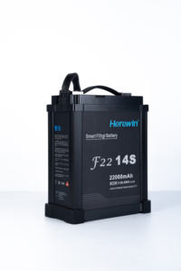 Çin fabrika OEM özel 51.8V 14S 22Ah 20C yarı-katı akıllı LiPo pil tarım Drone İha için uzun uçuş süresi pil - Product Image 3