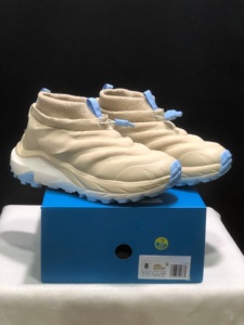 รองเท้าวิ่งคุณภาพสูงแบรนด์ดัง <span class=keywords><strong>ราคา</strong></span>โรงงาน รุ่น OK 2 FROST MOC GTX รองเท้าผ้าฝ้ายใส่สบาย รองเท้าวิ่งลำลองสีขาว - Product Image 2
