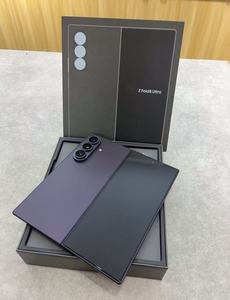 โทรศัพท์มือถือ Z Fold8 Ultra ปลดล็อคแล้ว, หน้าจอพับขนาดใหญ่ 8.0 นิ้ว, กล้อง 200MP, กันน้ำระดับ IP48 - Product Image 4