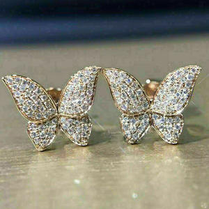 Boucles d'oreilles clous papillon Tiffany & Co en or massif 18 carats avec micro-incrustation de diamants taille brillant rond pour femme, à porter au quotidien - Product Image 3