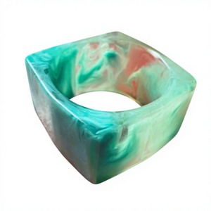 Ensemble de bracelets en résine à motif marbré blanc et brun classique, sculpture artistique unique, artisanat mignon, accessoires décoratifs pour femme - Product Image 3