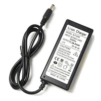 Chargeur de batterie au lithium pour scooter électrique, hoverboard, 29,4 V 2 A, DC 5,5 * 2,1 mm, avec prise US/EU/UK pour vélo électrique