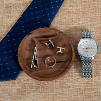 Plateau de présentation de bijoux en bois, plateau rond en bois gravé pour le jour du mariage, plateau à alliances en bois rond
