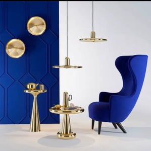 Sillón Individual de Diseño Italiano, de Lujo, Tapizado en Terciopelo Azul Suave, Respaldo Alto, para Sala de Estar - Product Image 2