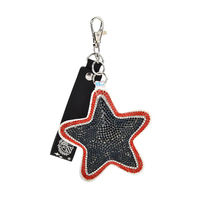 Porte-clés personnalisés en sequins pour femmes et filles, accessoires de mode, petite étoile noire, breloques pour sacs faits main, fabriqués en Chine