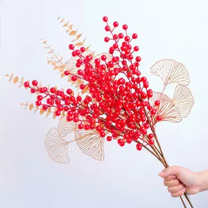 Großhandel reiche Früchte Künstliche rote Beere Mini Holly Bouquet Faus Beeren Stiele für Weihnachts baum nach Hause Hochzeit Dekorationen