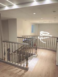 Pháp biệt thự sang trọng lan can cầu thang thép không gỉ lan can ban công kim loại bài viết tùy chỉnh - Product Image 4