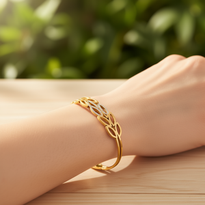 Pulsera de Acero Inoxidable con Forma de Hoja, Diseño Hueco Chapado en Oro, Joyería de Moda para Mujer - Product Image 3