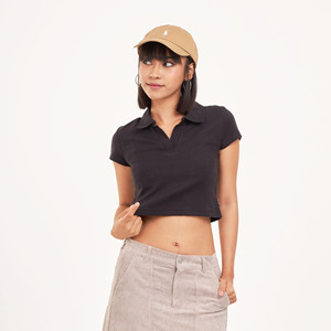 เสื้อคอโปโลสำหรับผู้หญิงเสื้อยืดแฟชั่นคอวีแนวลำลองสีดำแห้งเร็วระบายอากาศสีพื้นดีไซน์ใหม่ - Product Image 4