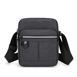 Sacs bandoulière légers pour hommes – Nouveauté en gros – Sacoche de voyage à bandoulière unique - Product Image 4