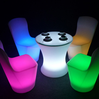 Table d'extérieur en plastique résistant aux UV pour terrasse, table d'appoint pour chaise longue