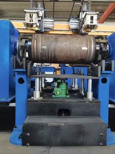 Nouvelle machine de soudage automatique à faible profil avec grue, ensemble d'accessoires pour cylindres à usage industriel intensif, contrôle PLC tactile 300-1800mm - Product Image 6