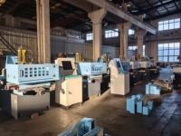 Machine de découpe à fil EDM CNC 5 axes HanYang DK7735 pour moules avec précision de 0,015 mm, moteur PLC et roulement 220V/380V