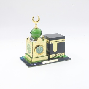 นาฬิกา Kaaba ของอิสลามพร้อมโดมสีเขียวและแก้วรูปพระจันทร์เสี้ยวสีทองรูปปั้นตกแต่งงานฝีมือทางศาสนา - Product Image 1