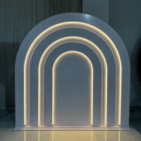 Arche de scène de mariage incurvée en acrylique LED sur mesure, support de toile de fond pour décoration de scène de mariage, fournitures pour fêtes et événements