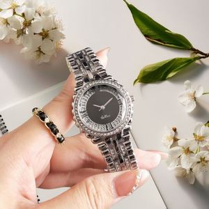 Reloj de Cuarzo para Hombre con Caja de Aleación, Correa de Silicona, Esfera de 40 mm y Diseño de Dibujos Animados - Product Image 2