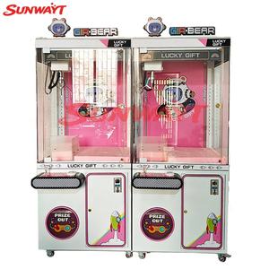 Meilleures ventes : Machine à griffes à monnayeur pour poupées, jeu d'arcade d'intérieur, machine à griffes pour enfants, vente en gros - Product Image 2