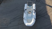 Bateau pneumatique semi-rigide de luxe CE 13 pieds 390, coque rigide en fibre de verre, coque en V profond, Orca Hypalon PVC, à vendre