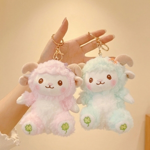 Llavero <span class=keywords><strong>de</strong></span> oveja <span class=keywords><strong>de</strong></span> peluche suave personalizado con patrón <span class=keywords><strong>de</strong></span> trébol, venta al por mayor, bonito colgante <span class=keywords><strong>de</strong></span> <span class=keywords><strong>cordero</strong></span> <span class=keywords><strong>de</strong></span> peluche para mochilas y bolsas <span class=keywords><strong>de</strong></span> regalo - Product Image 3