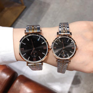 นาฬิกาข้อมือผู้หญิงแฟชั่นลายท้องฟ้าเต็มดาว ขายส่งจากโรงงาน นาฬิกาสปอร์ตและนาฬิกากันน้ำ สายสแตนเลส ควอตซ์ - Product Image 4