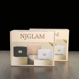 Scatola per Spedizioni Postali Personalizzata con Logo, in Cartone Ondulato con Laminazione Opaca per Imballaggi e Confezioni in Carta - Product Image 4