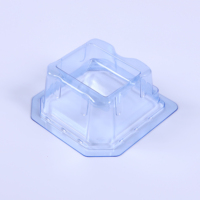 Plateaux d'emballage thermoplastiques moulés sur mesure pour l'emballage des implants rachidiens et autres dispositifs médicaux