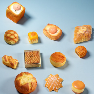 Juguete de Peluche Suave de PU de Rebote Lento, Comida Realista: Huevo Frito, Panecillo, Croissant, Tostada, Dulce y Antiestrés - Product Image 1
