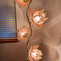 Lampe de table LED moderne Lotus personnalisée la plus vendue, design floral en fer et verre pour salon, chambre à coucher, lecture et étude
