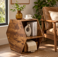 Café, Maison d'hôtes, Table basse dédiée, Petite table