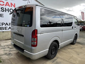 Minibús Usado Hiace De 9 Asientos En Stock <span class=keywords><strong>Toyota</strong></span> Hiace 2017 Minibús <span class=keywords><strong>Toyota</strong></span> En Venta - Product Image 3